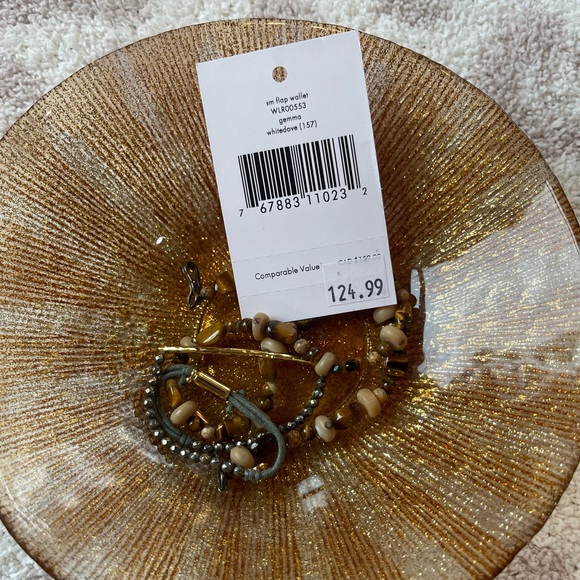 NWOT Kate Spade Gemma Small Flap Wallet with Scalloped Edge - Picture 2 of 6